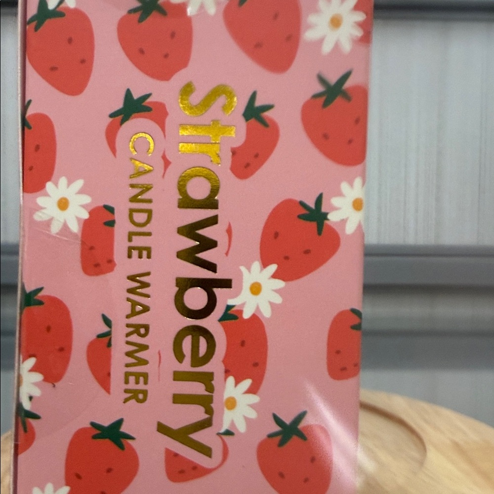 Luze viral strawberry candle warmer - Picture 2 of 2